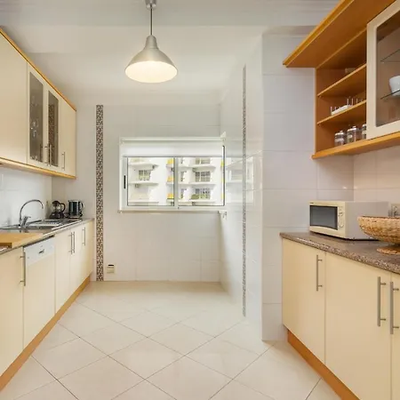 Whome Family Holidays W/ S-pool, Ac, Elevator & Garage * 쿼테이라