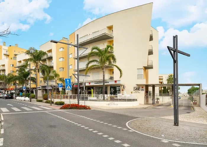 Whome Family Holidays W/ S-pool, Ac, Elevator & Garage