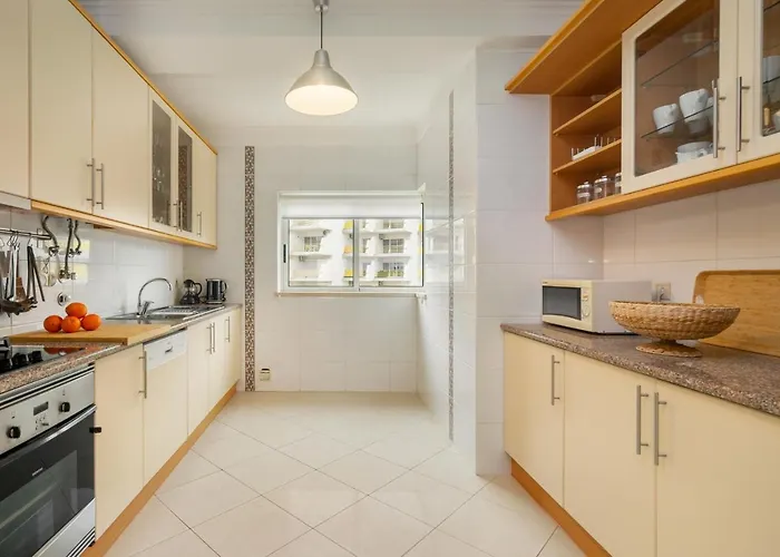 Whome Family Holidays W/ S-pool, Ac, Elevator & Garage * Картейра