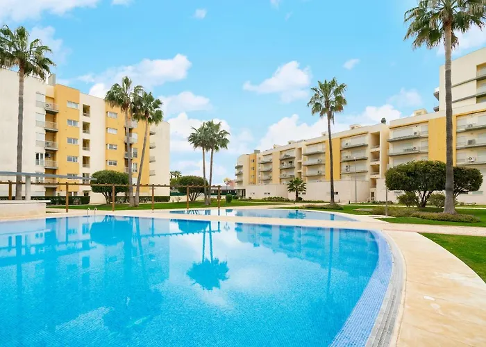 Lejlighed Whome Family Holidays W/ S-pool, Ac, Elevator & Garage *