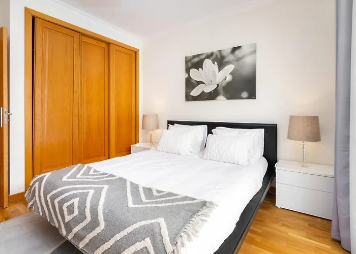 Apartament Whome Family Holidays W/ S-pool, Ac, Elevator & Garage *