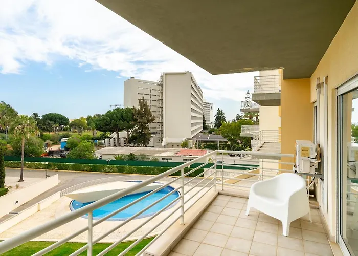 Whome Family Holidays W/ S-pool, Ac, Elevator & Garage * Quarteira