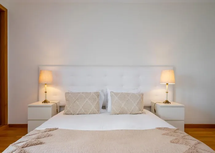 Apartament Whome Family Holidays W/ S-pool, Ac, Elevator & Garage