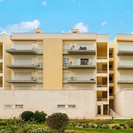 Whome Family Holidays W/ S-pool, Ac, Elevator & Garage * Quarteira